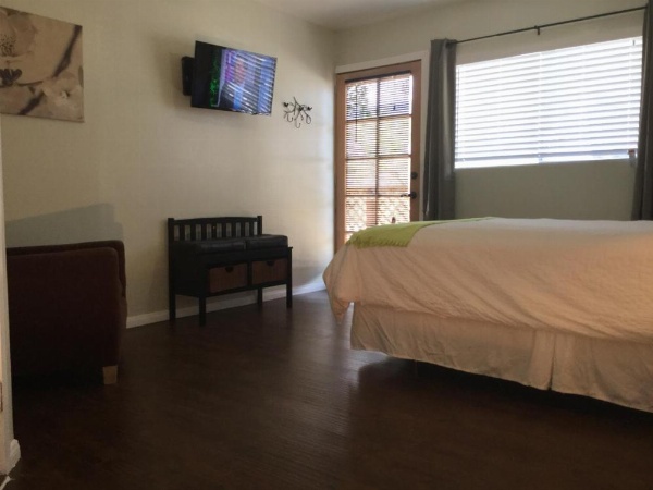 Olancha RV Park and Motel image 66